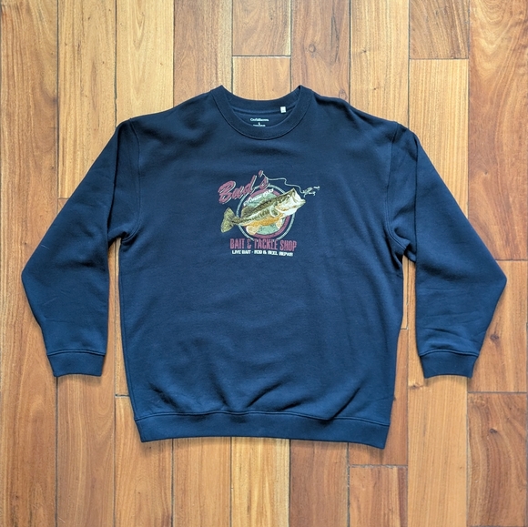 croft & barrow Other - Bud's Bait & Tackle Vintage Crewneck (L)